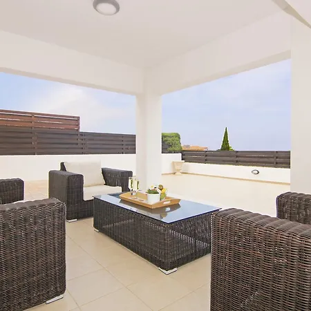 Cassandra Villa Protaras